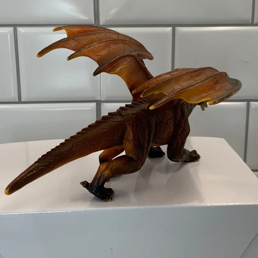 Mojo Fun Brown Dragon‎ Mythical Fantasy Figure 2020 Collectible 387212 Toy
